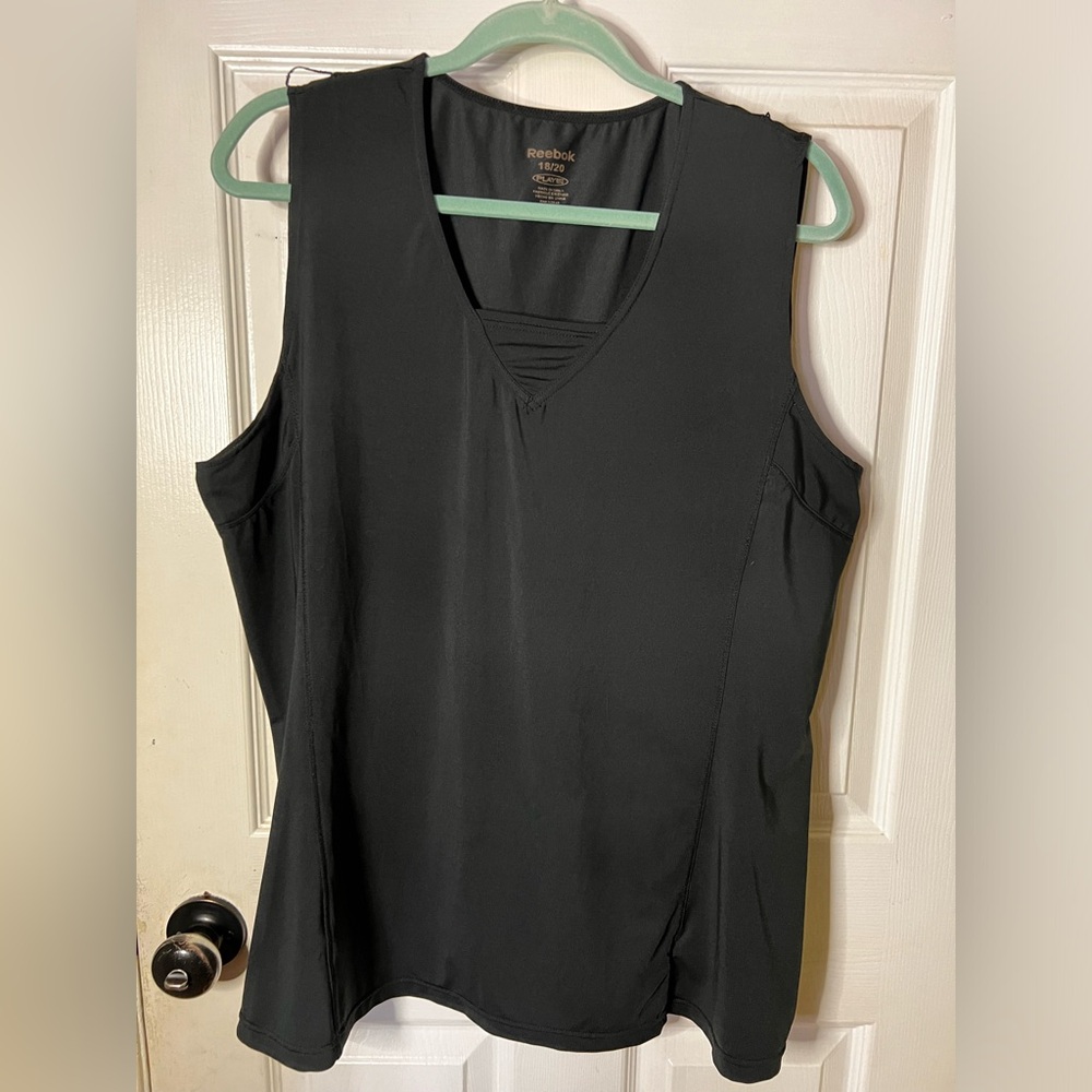 Reebok play black sports tank. - Picture 2 of 8